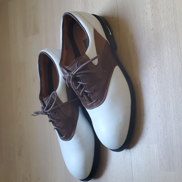 Nike Kempshall Last Golf Shoes - Picture 2 of 7